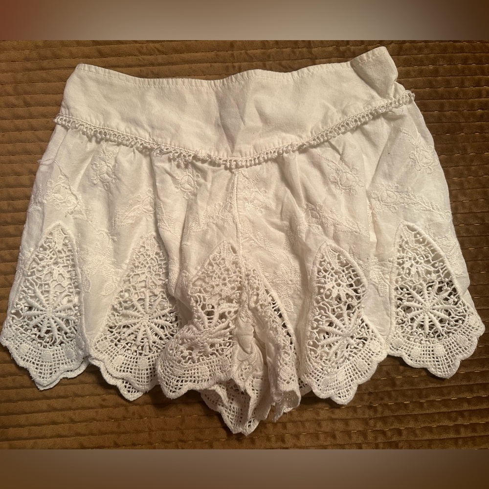 American Eagle Lace Detail Boho Skort